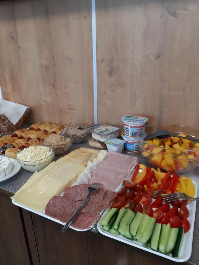 Penzion U Bustiku Sardice المظهر الخارجي الصورة